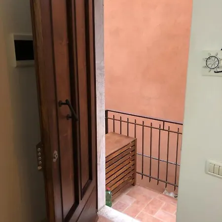 La Casa Di Zoe Apartment *