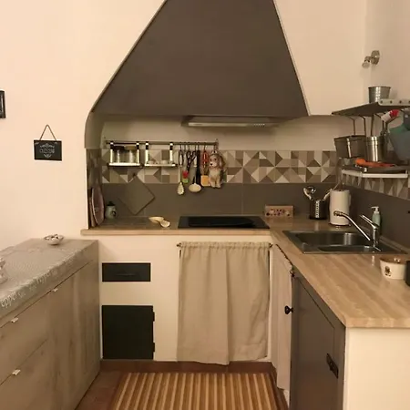 La Casa Di Zoe Apartment *