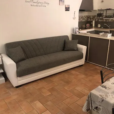 La Casa Di Zoe Apartment *
